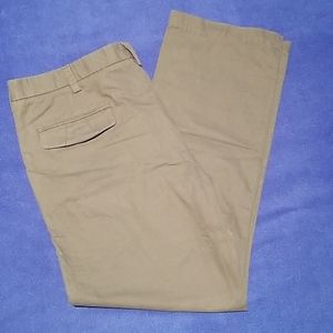 Men's Dockers khaki gray pants